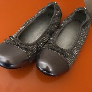 Stuart Weitzman Girls Dress Shoe